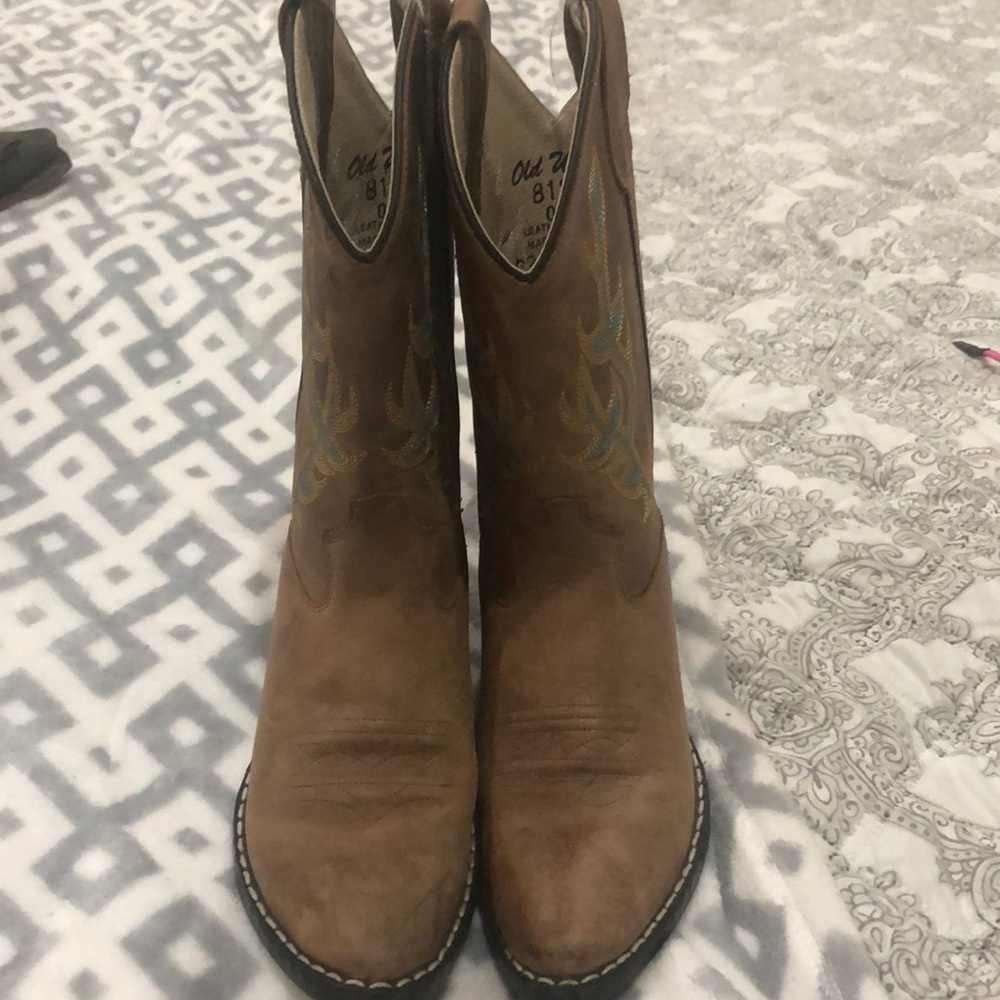 Boots